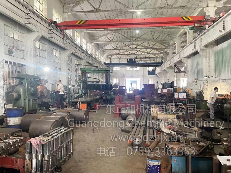 剑麻抛光布织机_开云手机入口
机械生产厂房.jpg.jpg