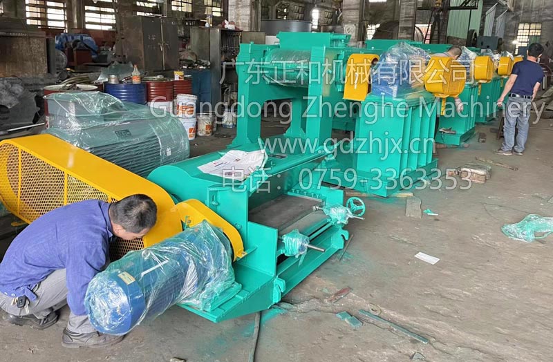 广东开云手机入口
机械橡胶机械生产车间